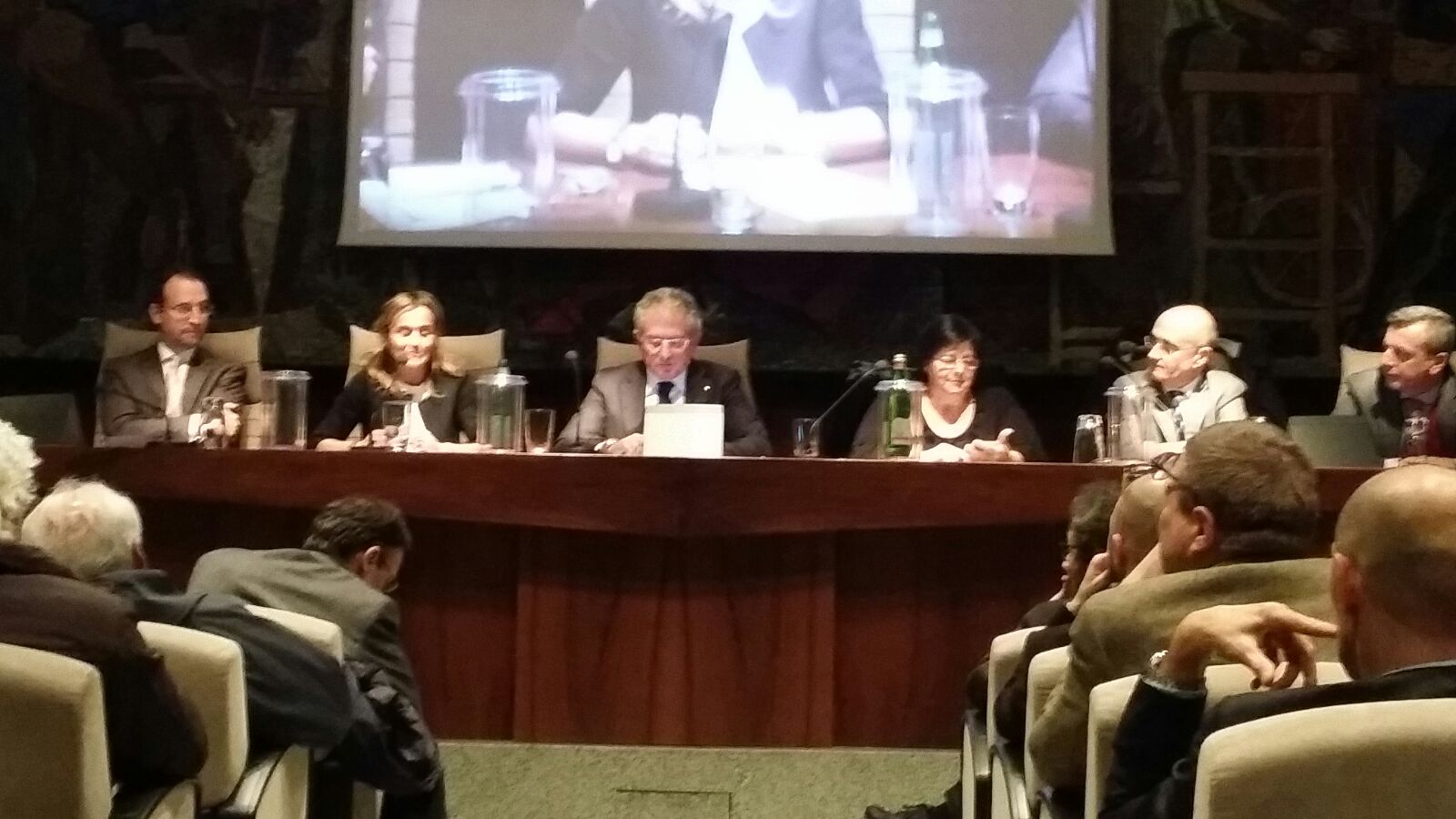COMMERCIALISTI: IL FUTURO E' NELLA SPECIALIZZAZIONE E PROFESSIONALITA’
